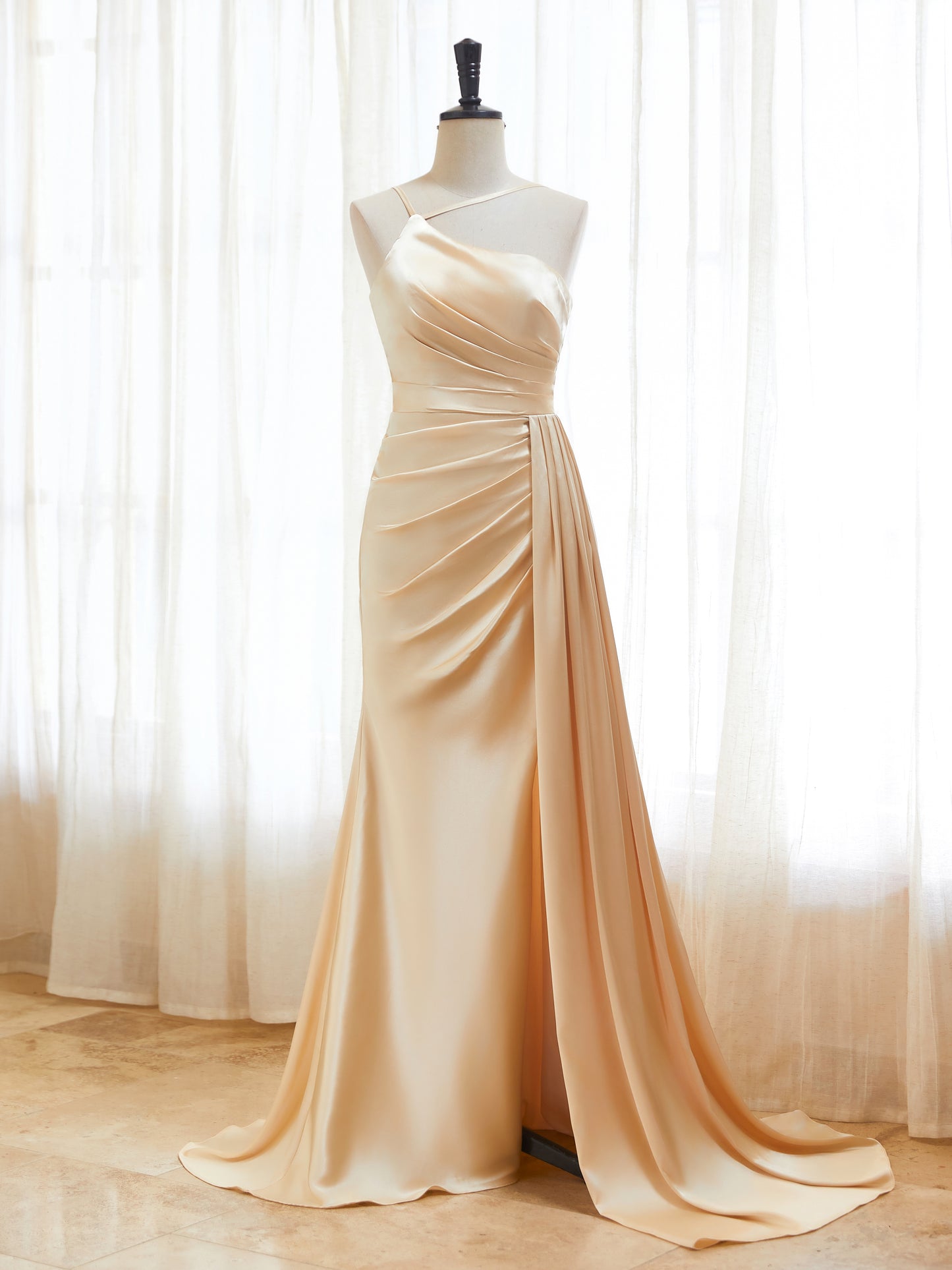 One Shoulder Prom Dresses 2025 Satin Mermaid Ruched Bridesmaid Dress with Side Train