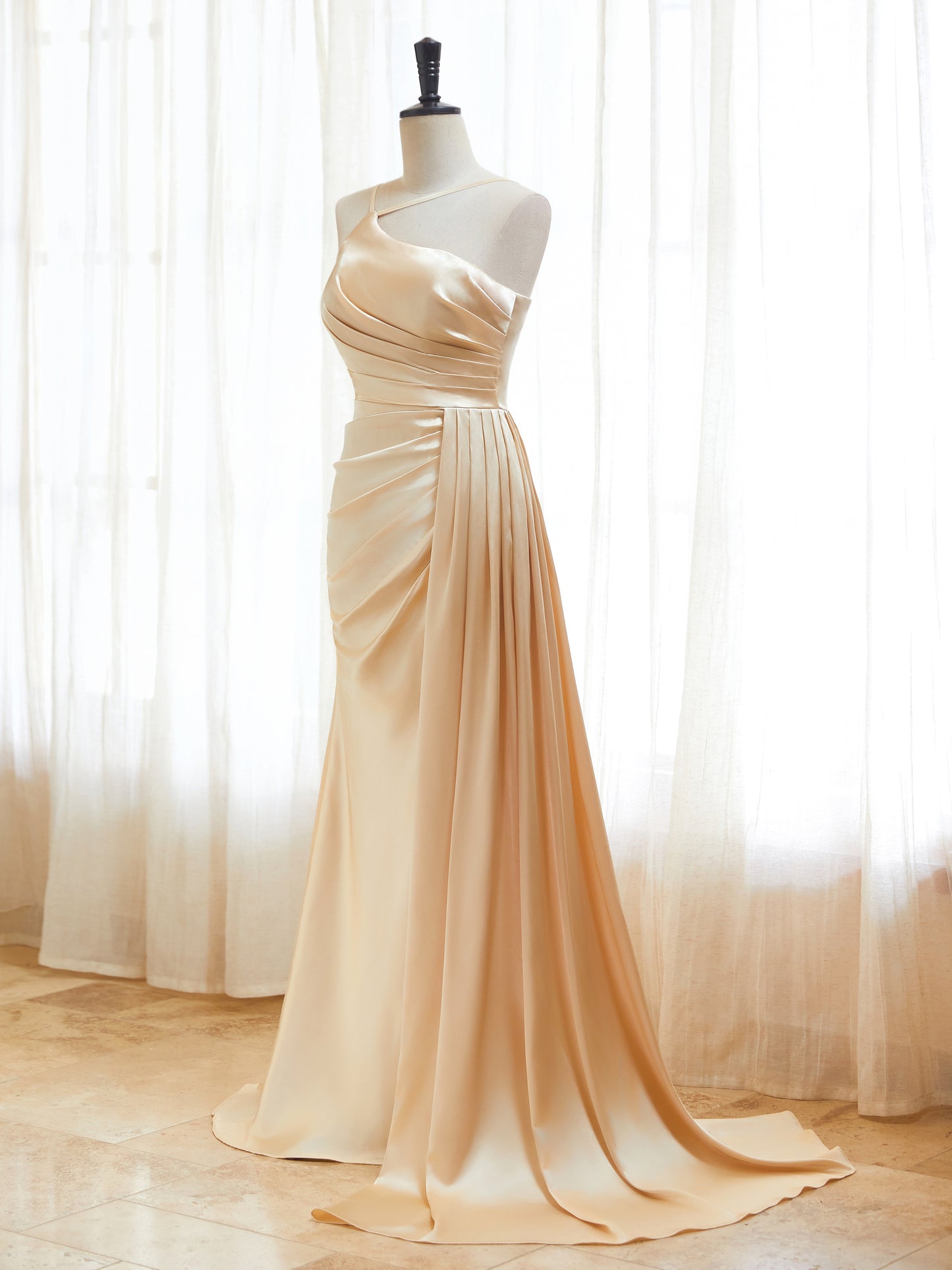 One Shoulder Prom Dresses 2025 Satin Mermaid Ruched Bridesmaid Dress with Side Train