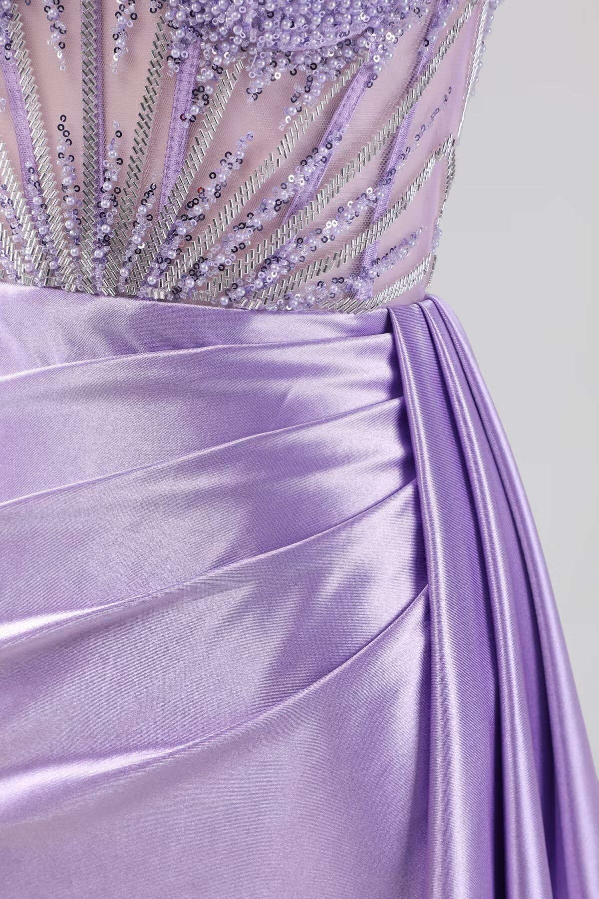 Sweetheart Satin Homecoming Dresses Tight Beaded Ruched Short Formal Prom Party Dress
